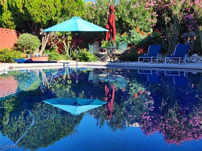 Building Photo - 481 Benedict Dr