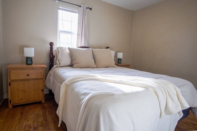 Photo - Oakley Fourplex Unit 4