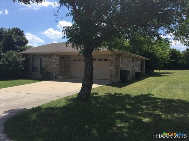 Photo - 2311 Old FM 440 Rd