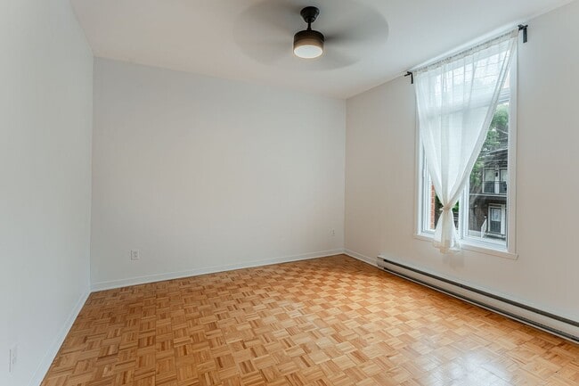 Photo - 253 Turgeon St