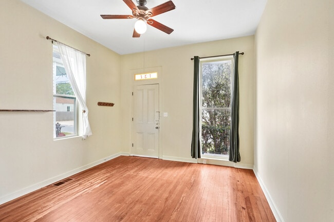 Photo - 131 Brooklyn Ave