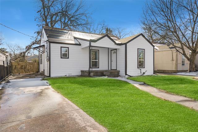 Photo - 734 Genoa Ave