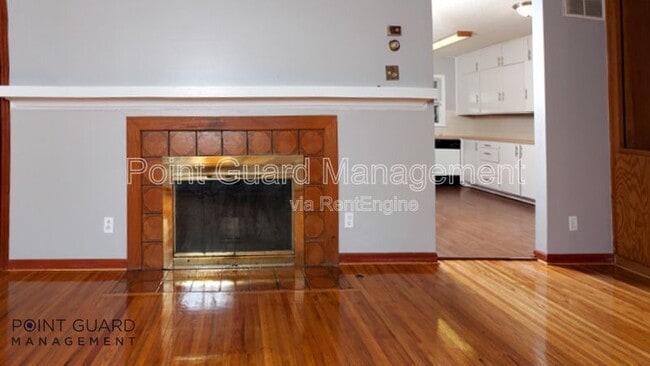 Photo - 1643 N Vassar Ave