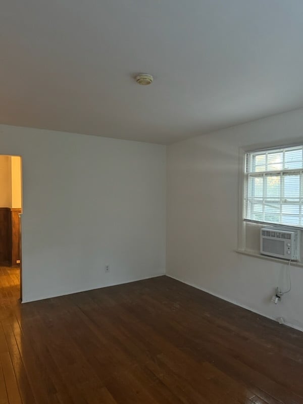 Living room - 3097 Riddle View Ln Unit D