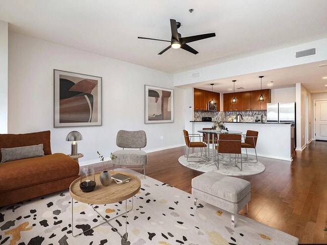 Photo - 1200 Main St Unit #1004