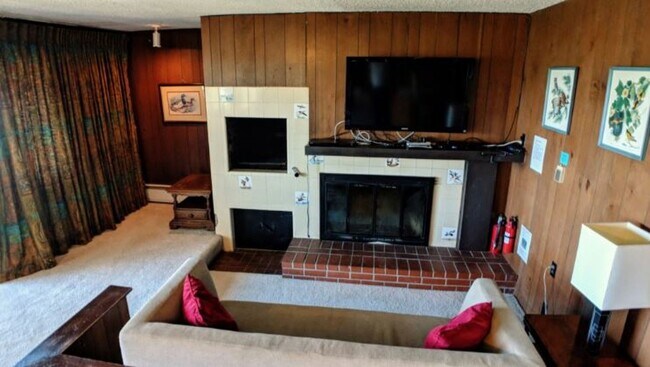 Photo - "Million Dollar Views" This home offers br...