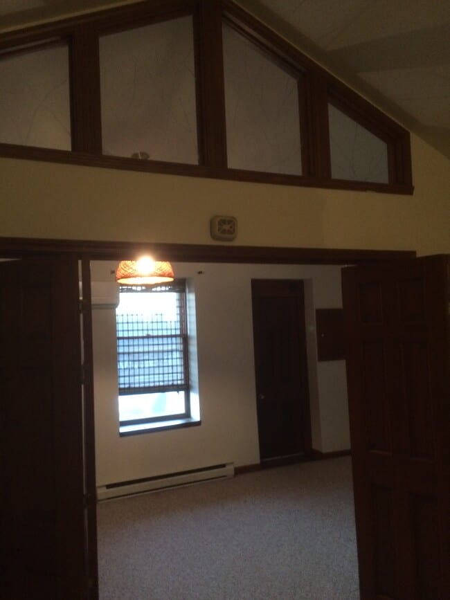 Photo - 32 N Main St Unit 3