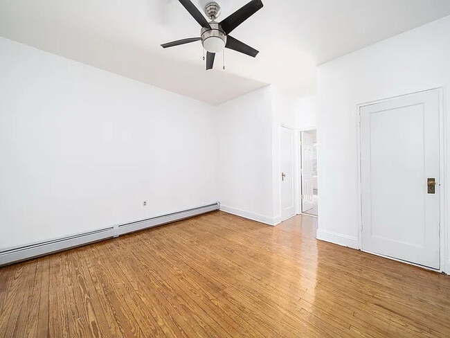 Photo - 275 7th St Unit 3A