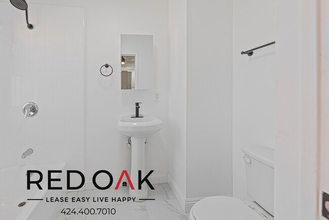 Photo - 744 1/4 Beacon Avenue-309 Unidad 309