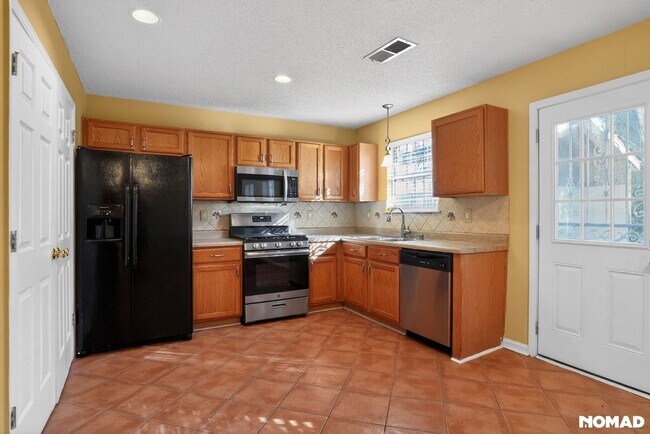 Photo - 3457 Waldrop Creek Trail