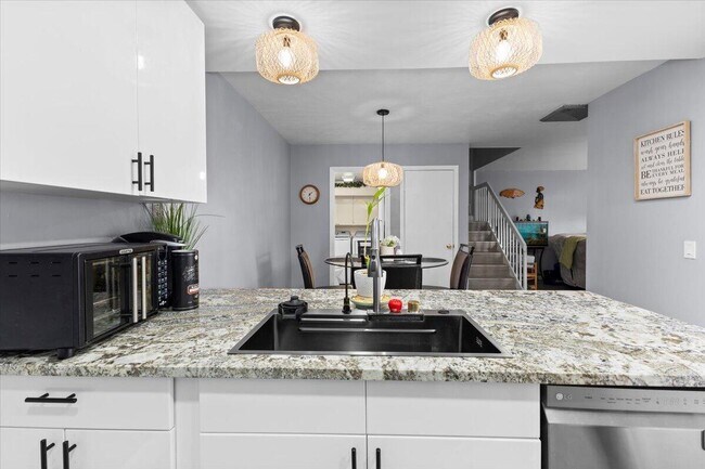 Photo - 2704 27th Way