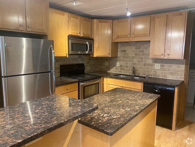 Building Photo - 2051 Allen Blvd Unit 304 Rental
