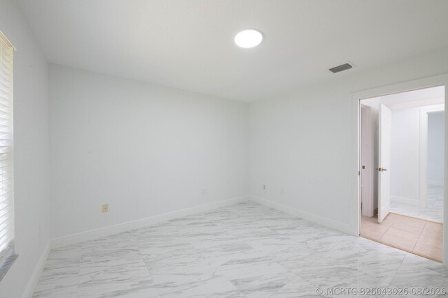 Photo - 4668 SW 183rd Ave