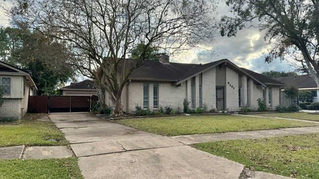 Photo - 9207 Portal Dr