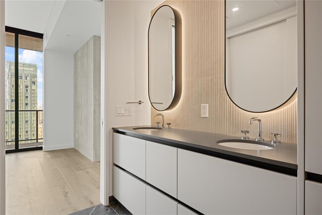 Photo - 610 Davis St Unit 2909