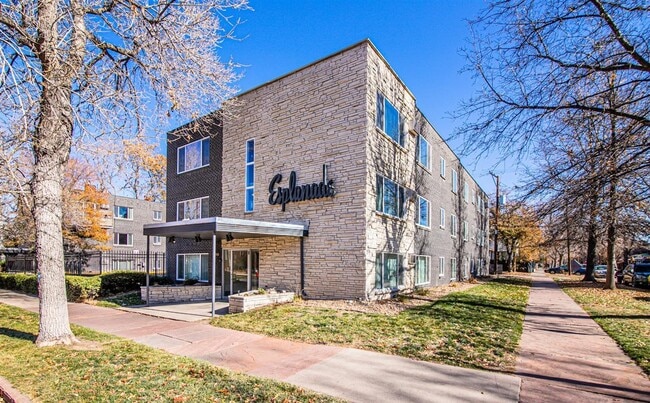 Building Photo - 910 N Washington St Unit 104