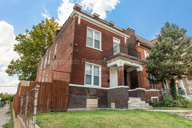 Photo - 2732 Utah St