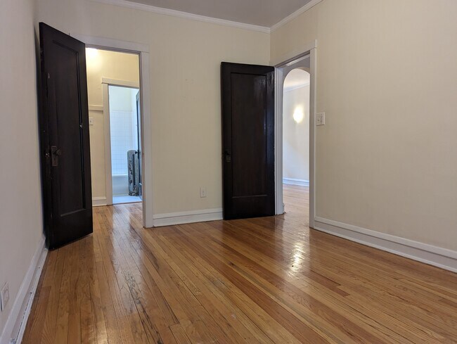 Photo - 2122 W Ainslie St Unit 2106-1N