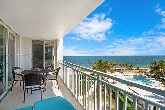 Building Photo - 613 Ocean Dr Unit 6D