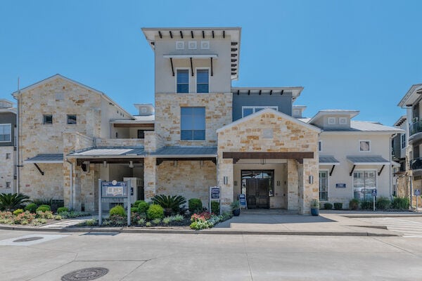 Building Photo - Cantera at Towne Lake Rental