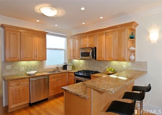 Foto del edificio - 606-610 Lake St