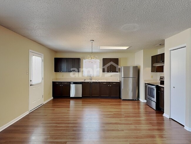 Photo - 1730 Sonesta Ln