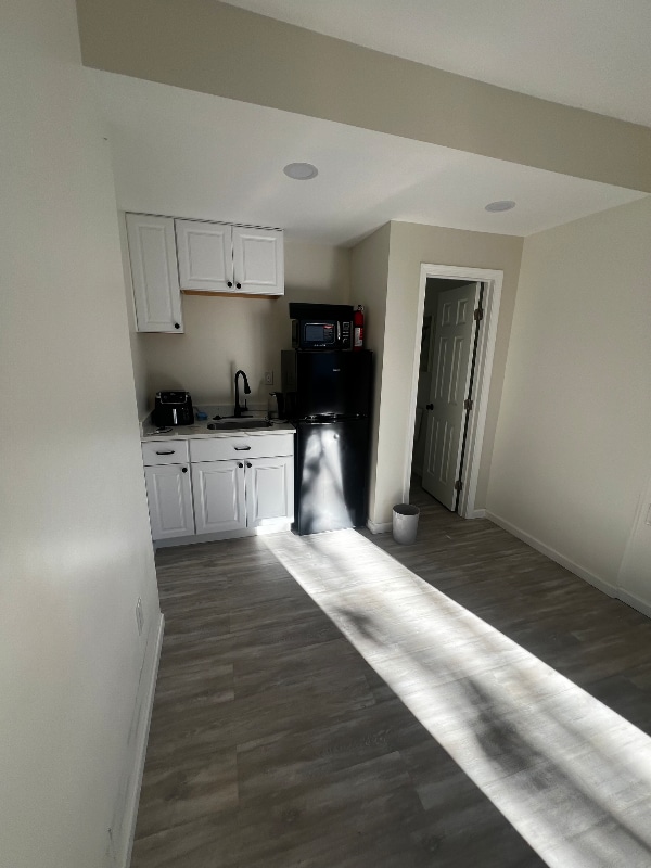 Photo - 1963 Lewis Ave