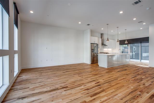 Photo - 2128 Ashby St