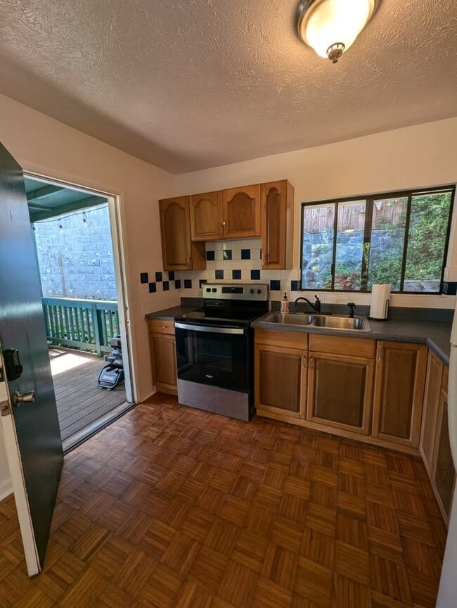 Photo - 3531 Baldwin Ave Unit A