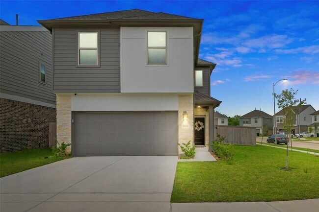 Photo - 31931 Abington Vlg Wy