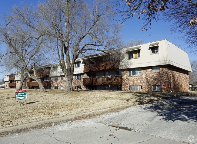 Photo - Cherry Creek Apartments