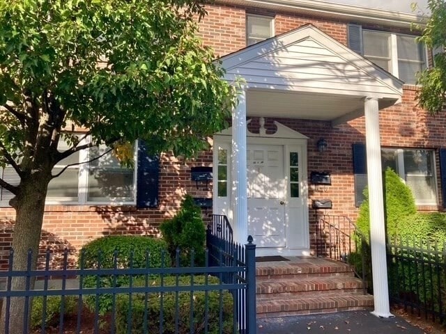 Photo - 12 Cutter St Unit 2