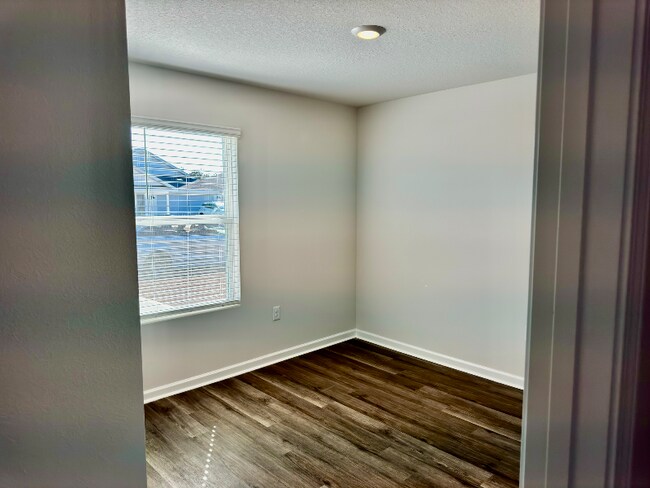 Photo - 6281 Firefly Dr