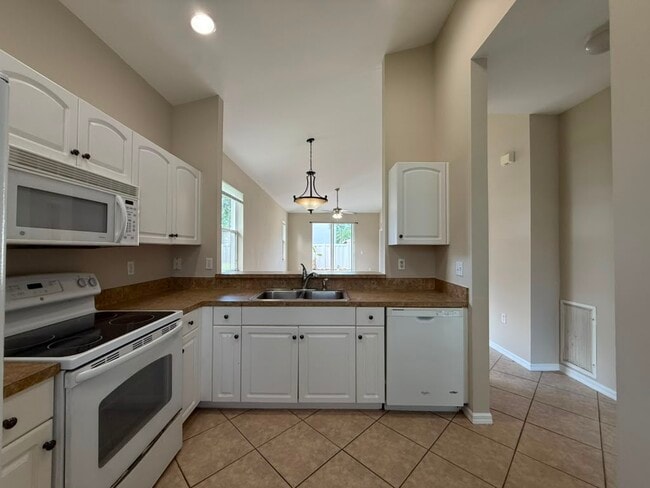 Photo - 3629 Pine Oak Cir
