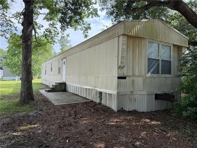 Photo - 64096 Mangano Rd