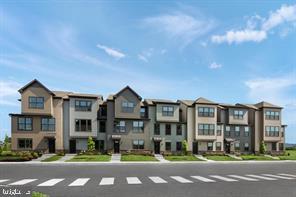 Building Photo - 321 E Cochran St