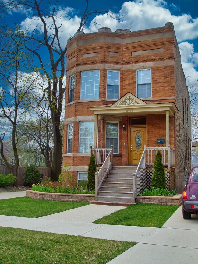 Photo - 8016 Floral Ave Unit 2F