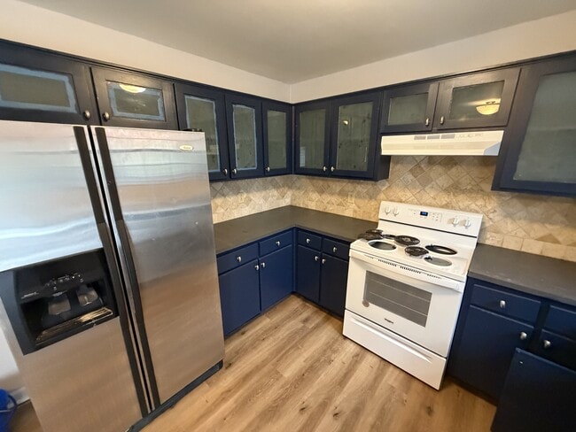 Photo - 1102 Falling Tree Ct