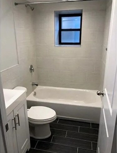 Photo - 3350 N Kenmore Ave Unidad CH3