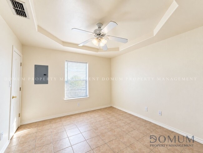 Photo - 2102 Bahamas Dr Unit 2