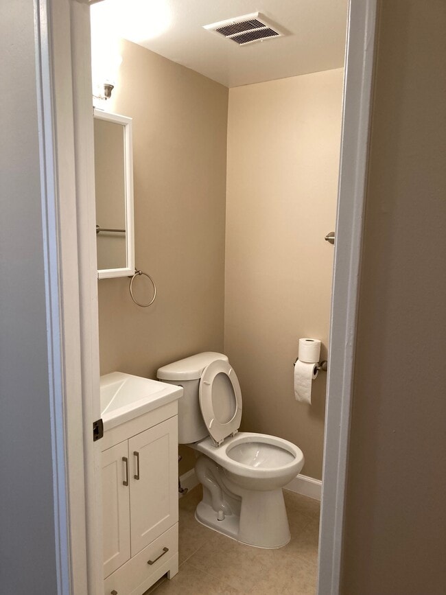 Photo - 35213 Taffy Dr Unit Condo on 15 MileVan Dyke