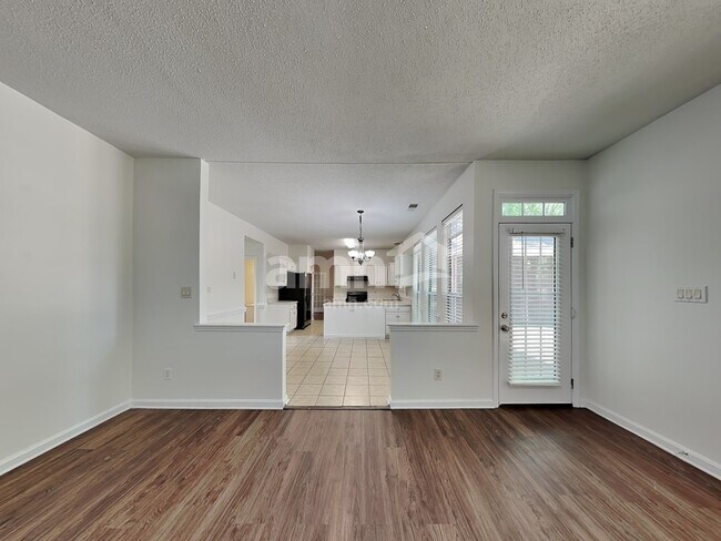 Photo - 14701 Pomerol Ln