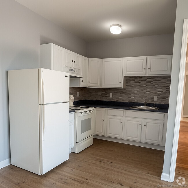 Building Photo - 1057 E Main St Unit 1 Rental