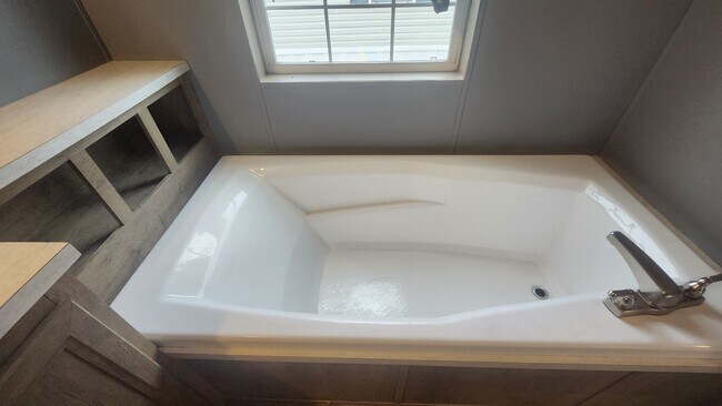 Photo - 111 Sir Williams Ct