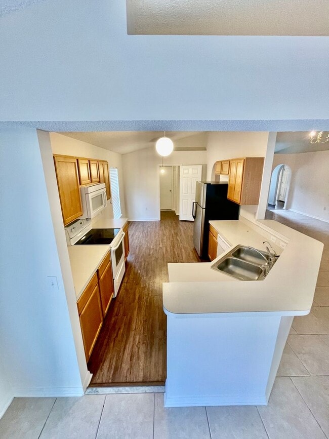 Photo - 37186 Southern Glen Way