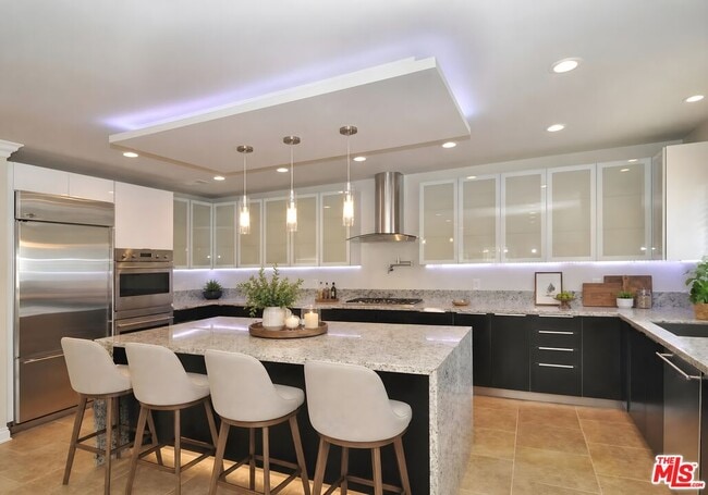 Photo - 5354 Lindley Ave Unit 301
