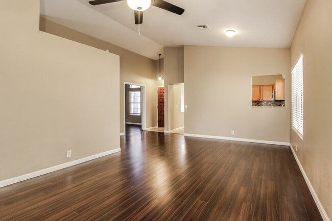 Photo - 19415 N 77th Ave