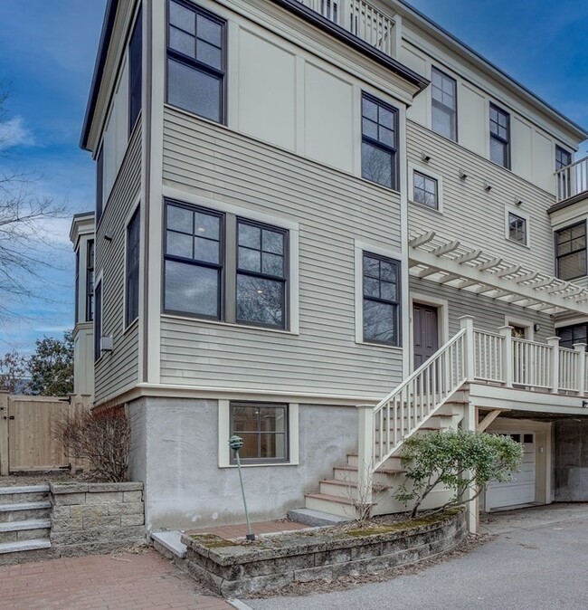 Photo - 15 Valentine St Townhome