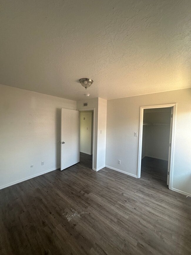 Photo - 1237-B Menaul Blvd NW Unit MENAUL