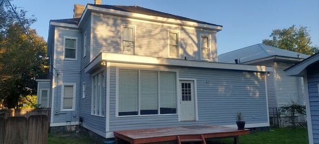 Photo - 250 S Ann St